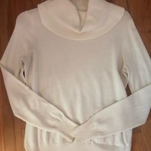 YOUR FAVORITE WHITE COWLNECK!